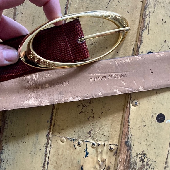 OSCAR DE LA RENTA OXBLOOD ?% LEATHER BELT GOLD HW
